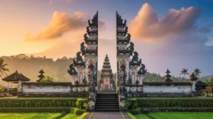 Pura sebagai tempat ibadah agama Hindu dengan arsitektur tradisional dan suasana spiritual